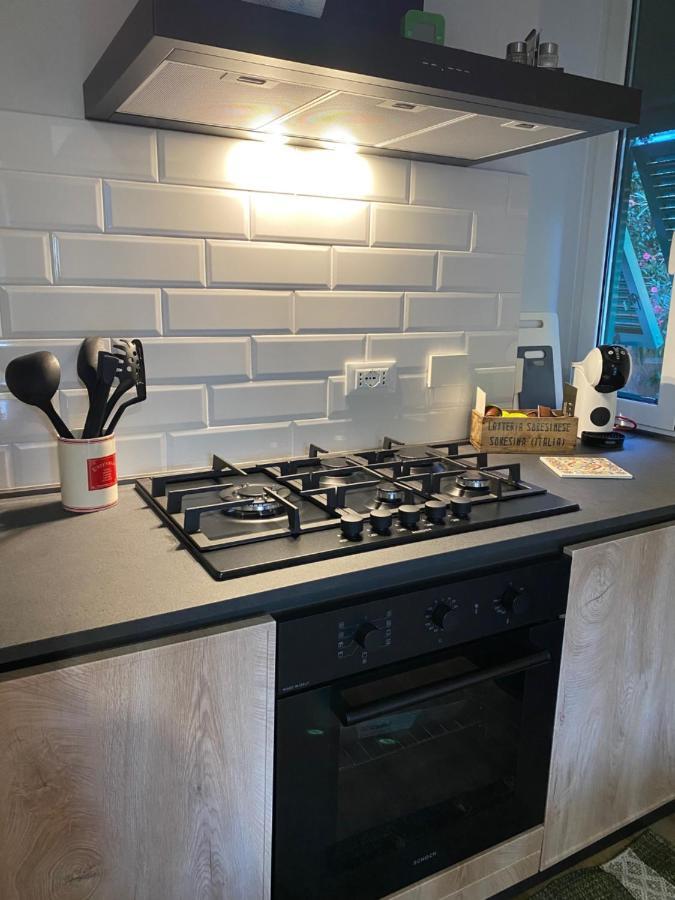 “Da Gio” In Un Antico Borgo Di Genova Apartment Luaran gambar