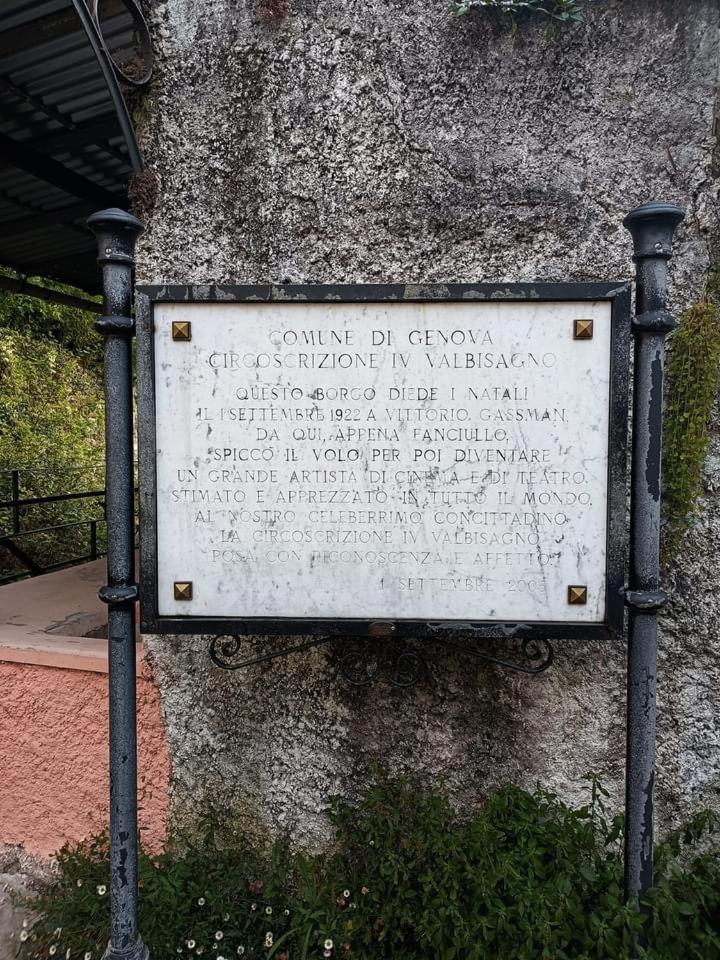 “Da Gio” In Un Antico Borgo Di Genova Apartment Luaran gambar